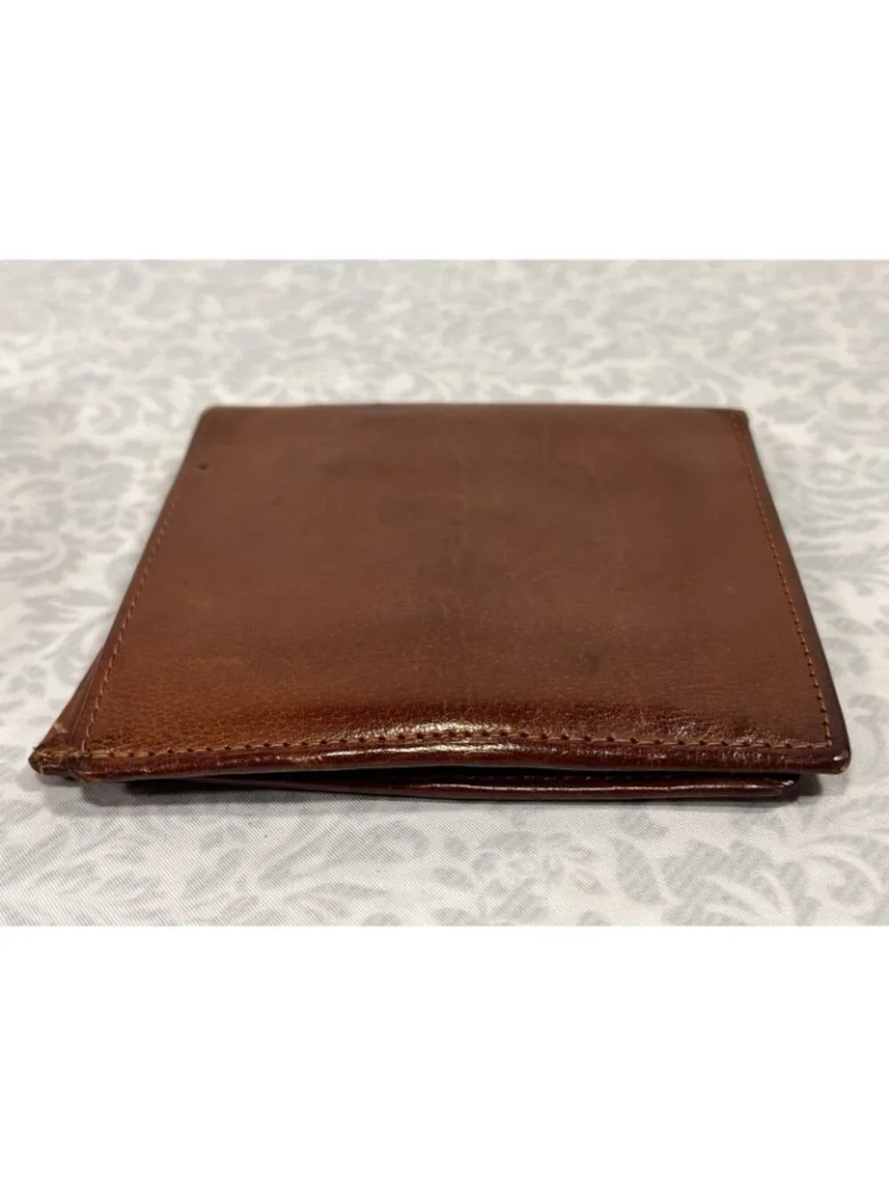 Vtg Coach Water Leather Bifold Wallet  Light Tan 10 Card Slots 4”x4.5”